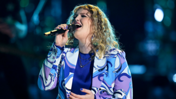 'The Voice' Coaches Praise Kate Kalvach for Handling Live Show Technical Issue 'Like a Pro'